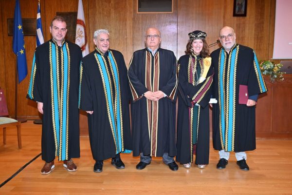 Τελετή αναγόρευσης Hislop